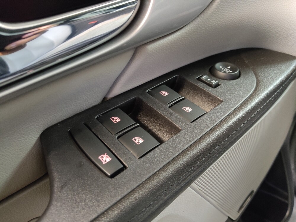 2017 GMC Terrain in Fort Myers, FL 33907 - 18119102 27