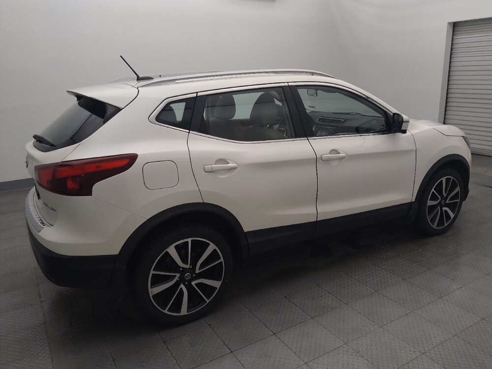 2018 Nissan Rogue Sport in Houston, TX 77074 - 18119105 10