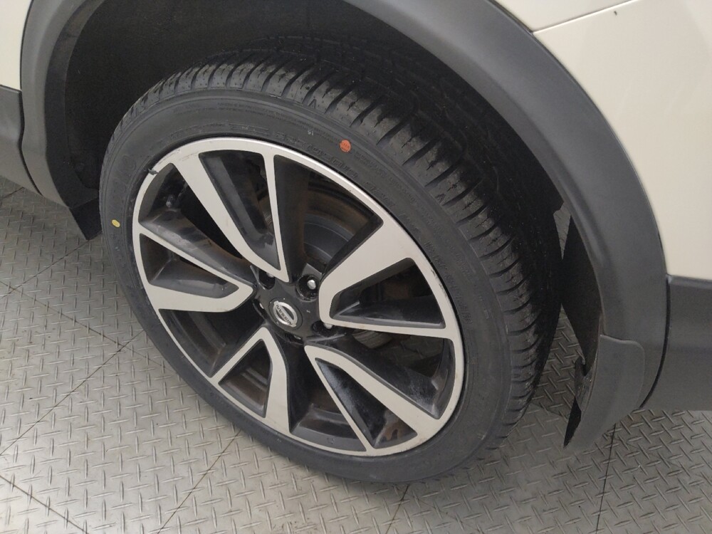 2018 Nissan Rogue Sport in Houston, TX 77074 - 18119105 31