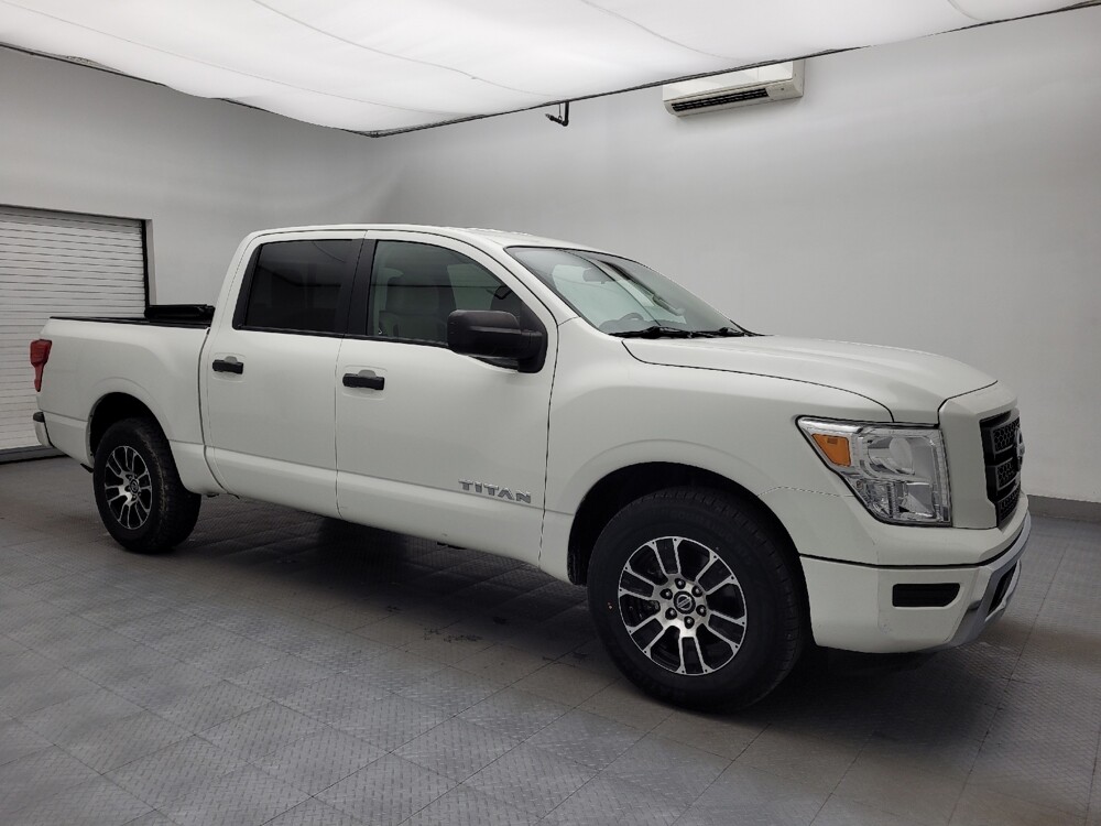 2022 Nissan Titan in Greensboro, NC 27407 - 18119127 11