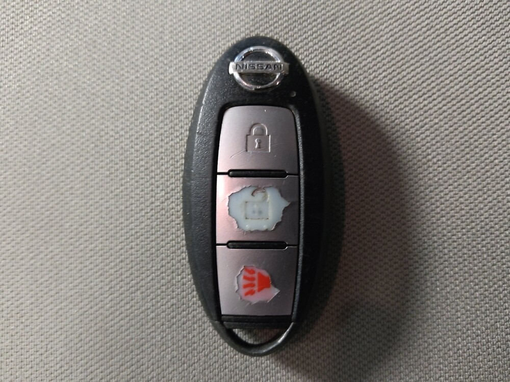 2022 Nissan Titan in Greensboro, NC 27407 - 18119127 32