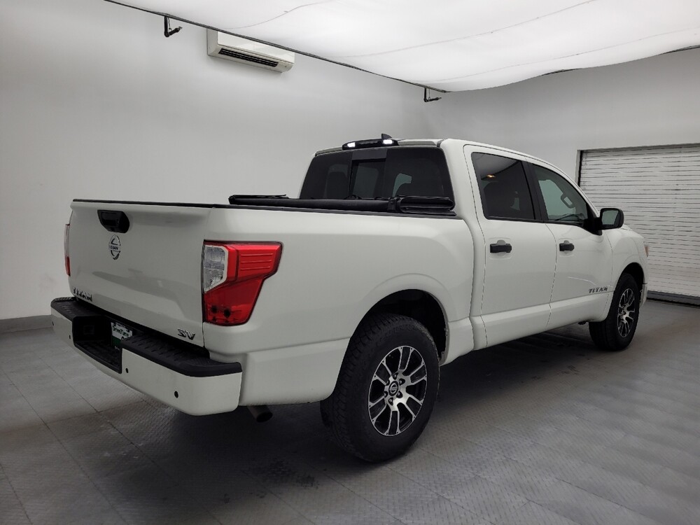 2022 Nissan Titan in Greensboro, NC 27407 - 18119127 9