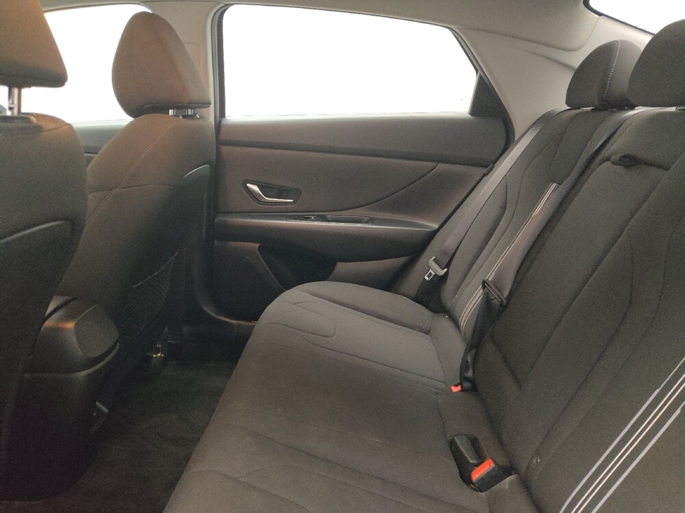 2024 Hyundai Elantra in Tulsa, OK 74145 - 18119129 18