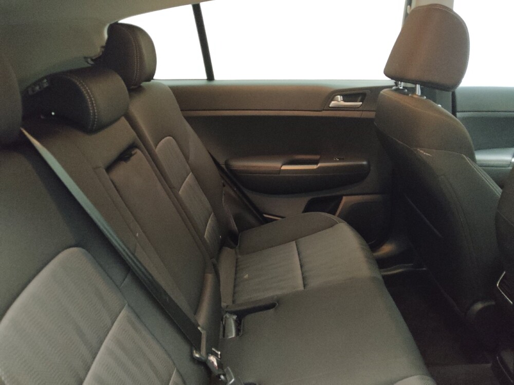 2021 Kia Sportage in Lombard, IL 60148 - 18119133 19