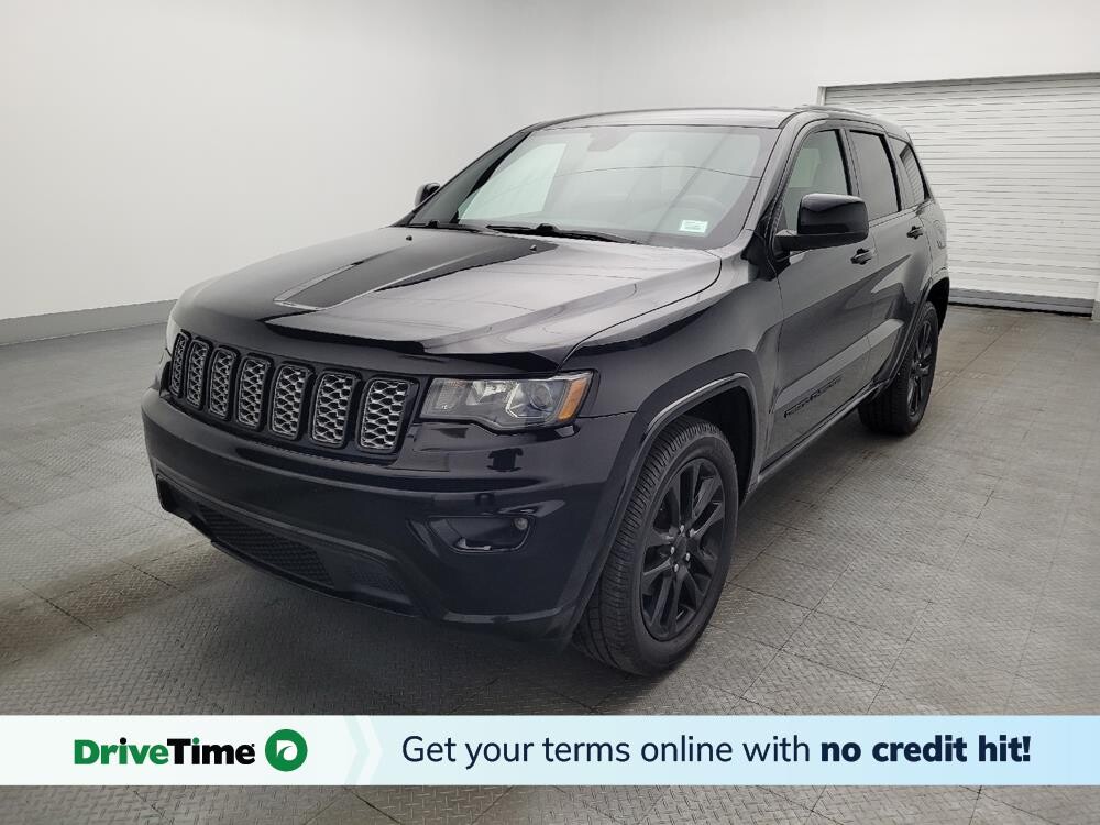 2018 Jeep Grand Cherokee in Jacksonville, FL 32210 - 18119135