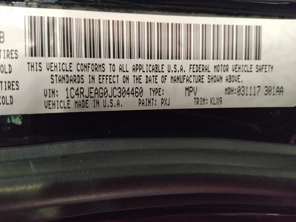 2018 Jeep Grand Cherokee in Jacksonville, FL 32210 - 18119135 33