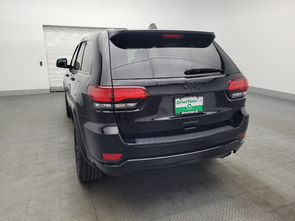 2018 Jeep Grand Cherokee in Jacksonville, FL 32210 - 18119135 6