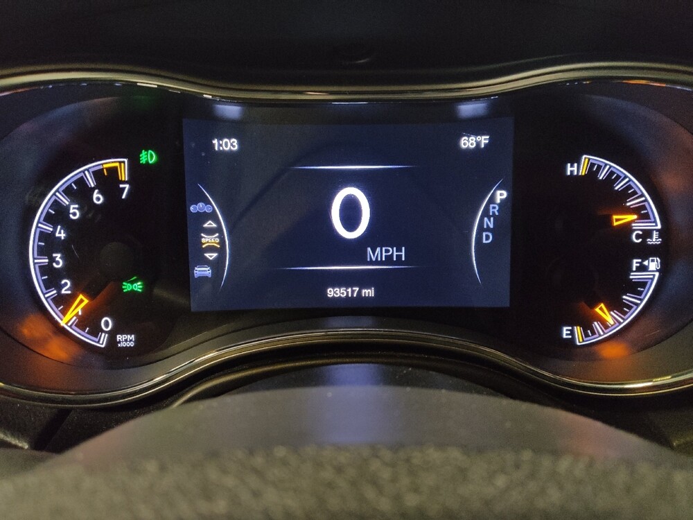 2018 Jeep Grand Cherokee in Jacksonville, FL 32210 - 18119135 23