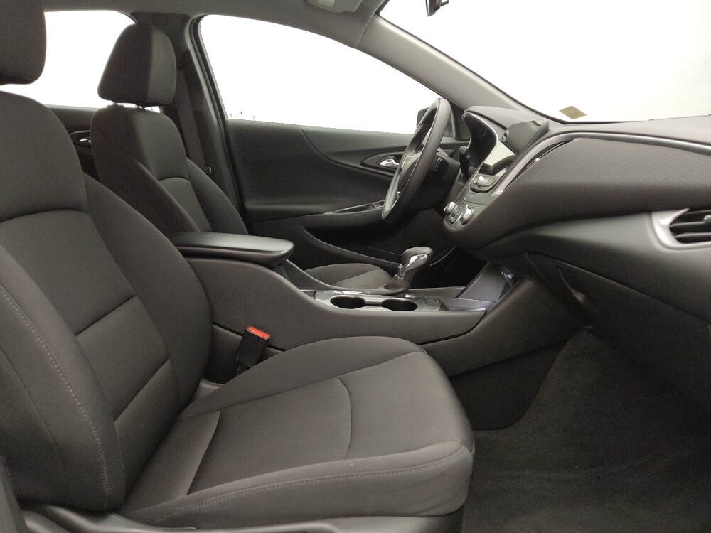 2024 Chevrolet Malibu in Denver, CO 80012 - 18119140 21