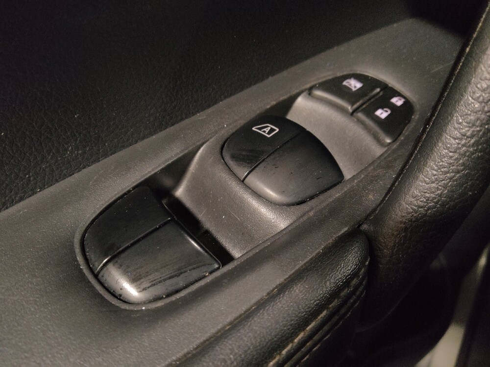 2019 Nissan Rogue in West Palm Beach, FL 33409 - 18119143 27