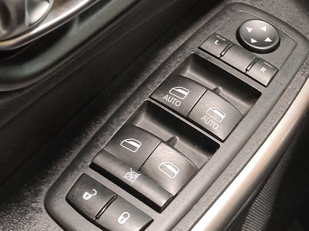 2020 Jeep Cherokee in Lubbock, TX 79424 - 18119145 27