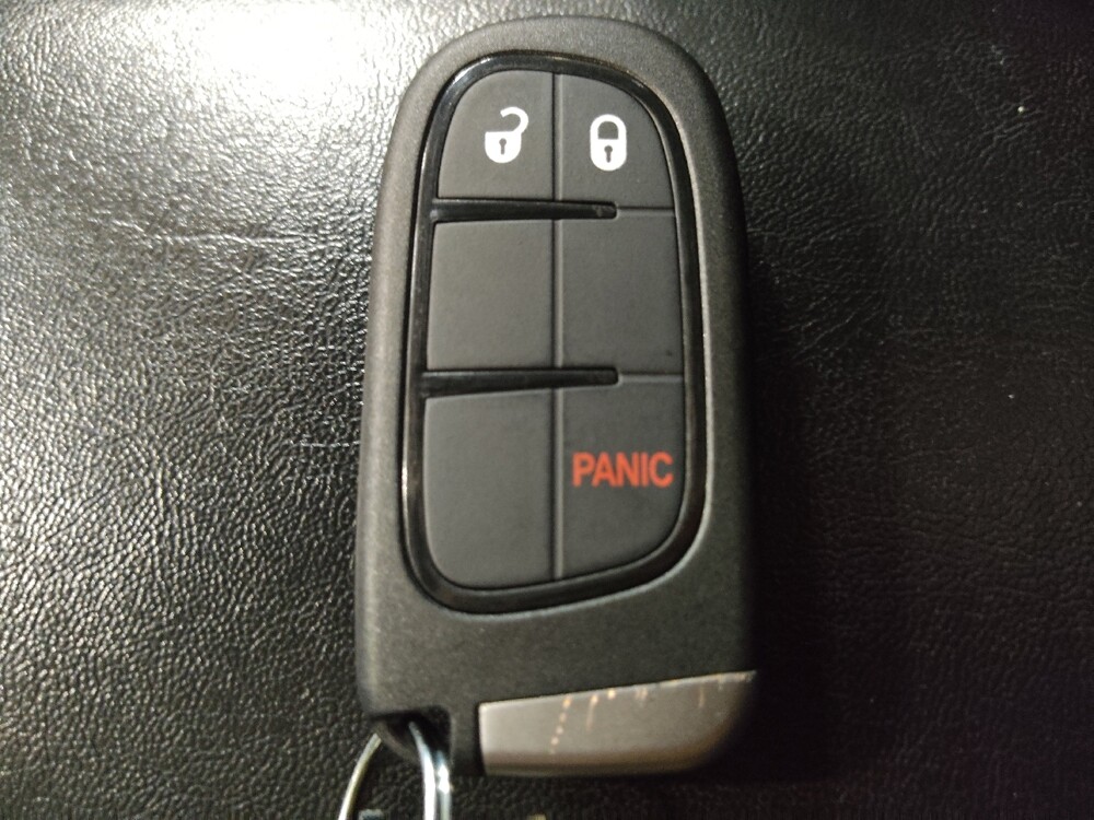 2020 Jeep Cherokee in Lubbock, TX 79424 - 18119145 32