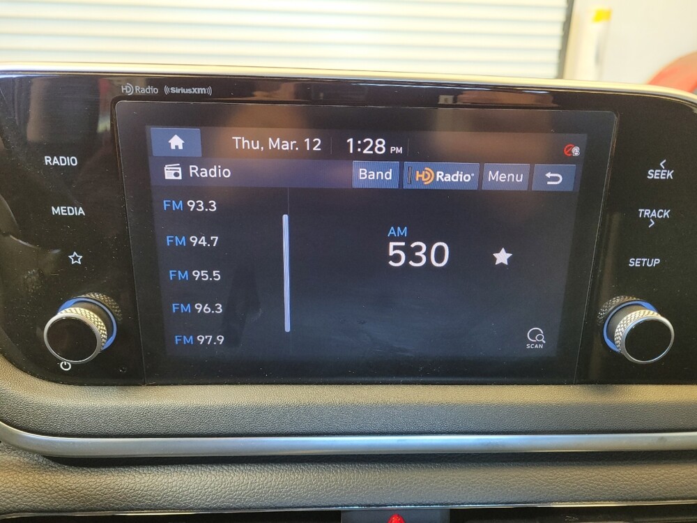 2022 Hyundai Sonata in Cincinnati, OH 45255 - 18119147 25