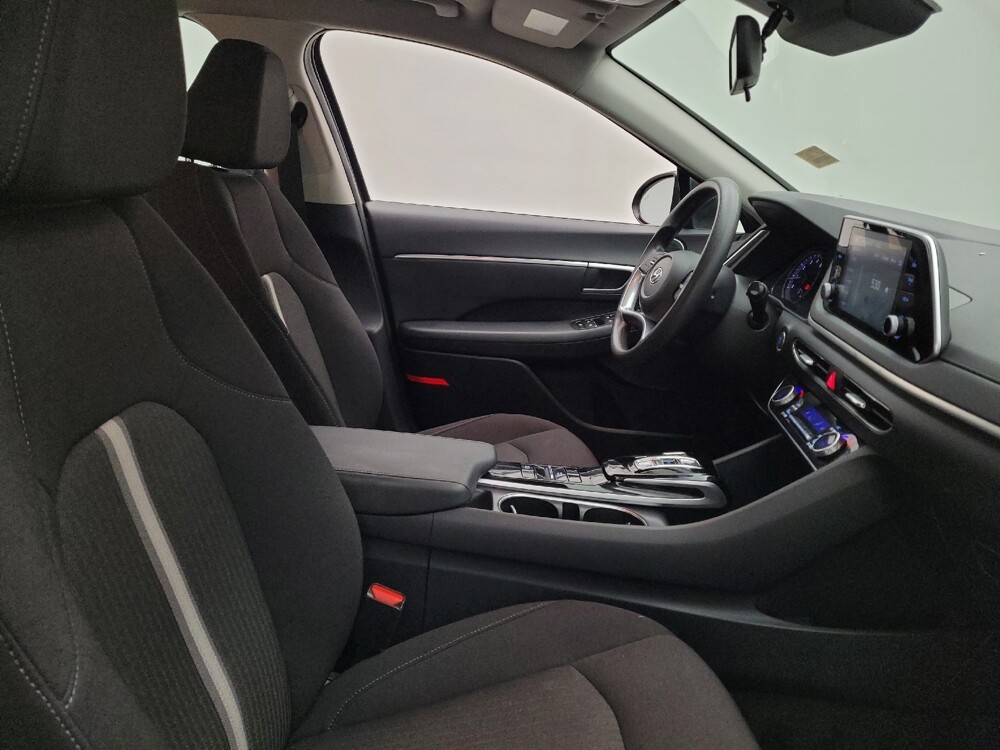 2022 Hyundai Sonata in Cincinnati, OH 45255 - 18119147 21