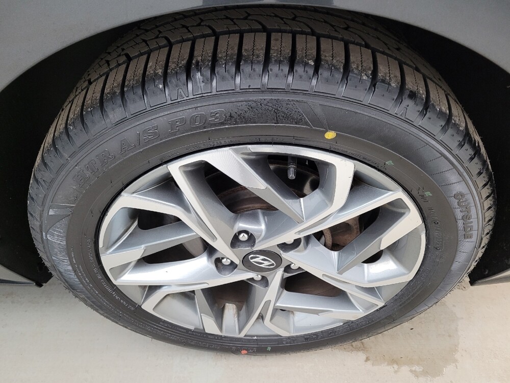 2022 Hyundai Sonata in Cincinnati, OH 45255 - 18119147 31