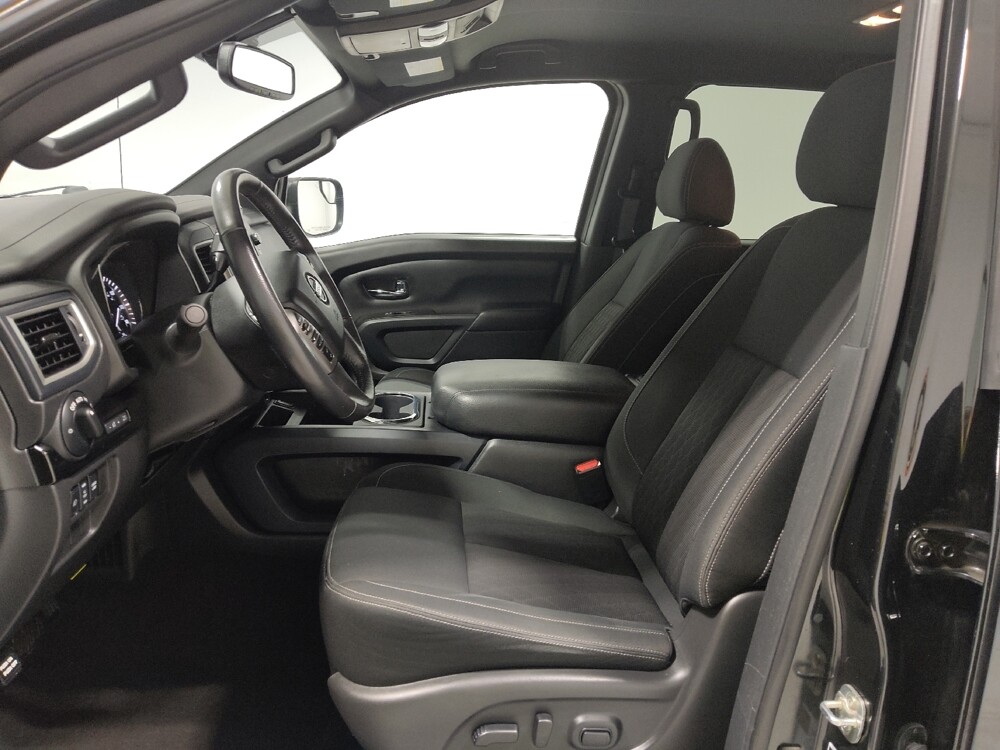 2019 Nissan Titan in Columbus, OH 43231 - 18119148 17