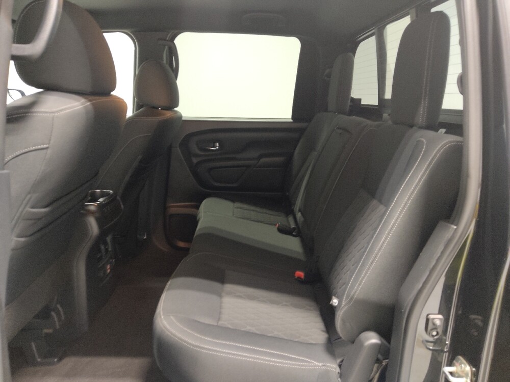 2019 Nissan Titan in Columbus, OH 43231 - 18119148 18