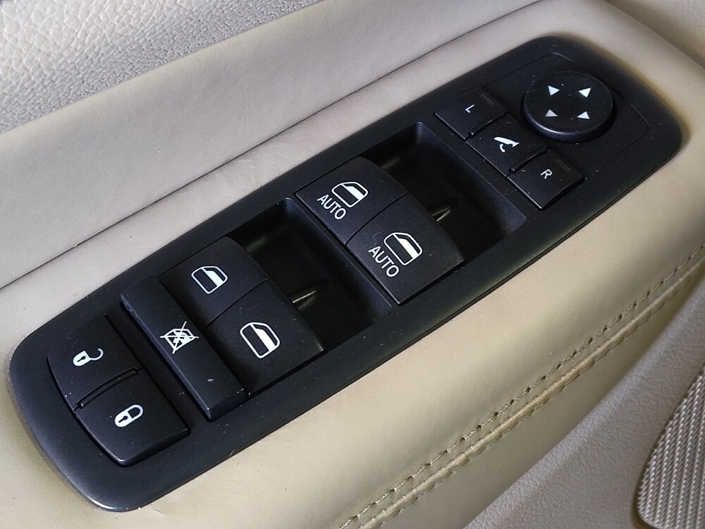 2020 Jeep Grand Cherokee in Houston, TX 77034 - 18119150 27