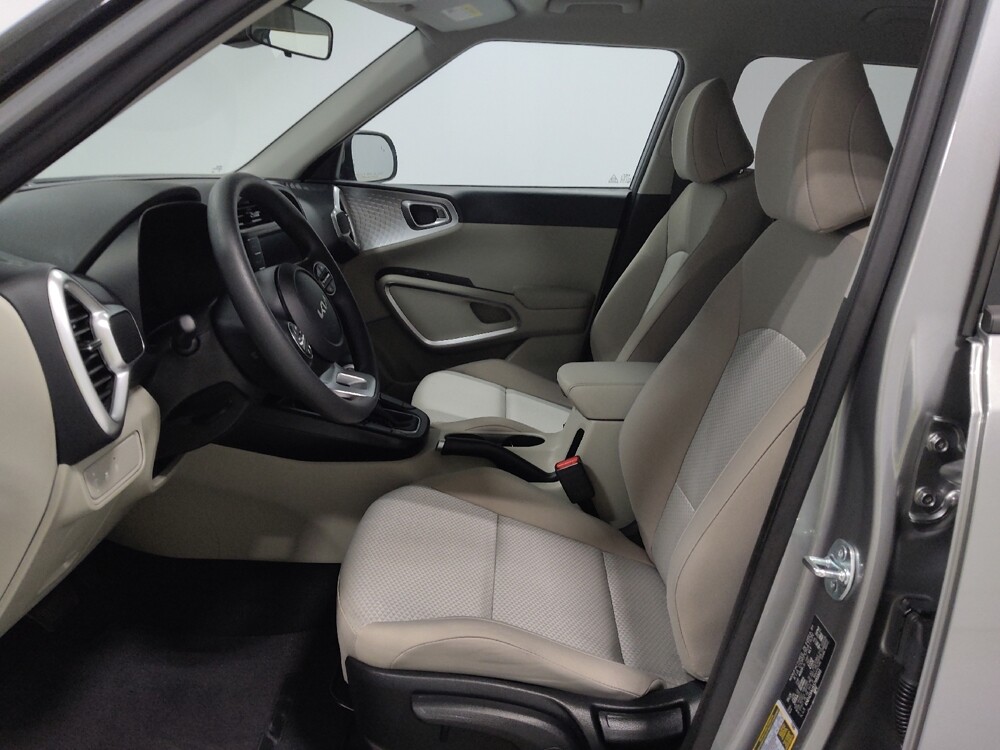 2025 Kia Soul in Columbus, OH 43231 - 18119155 17