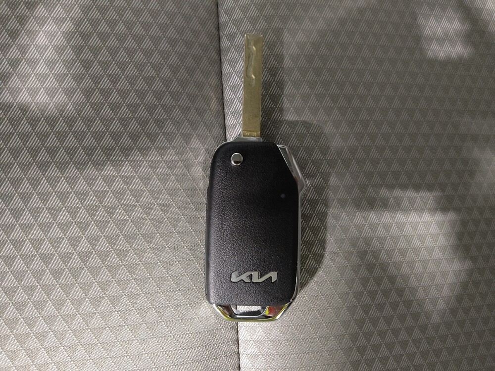 2025 Kia Soul in Columbus, OH 43231 - 18119155 32