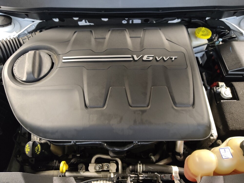 2022 Jeep Cherokee in Houston, TX 77074 - 18119156 30