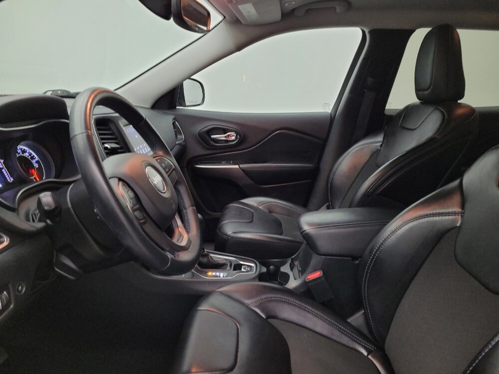 2019 Jeep Cherokee in Cincinnati, OH 45255 - 18119158 17