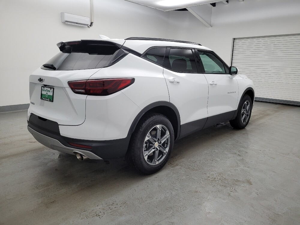 2024 Chevrolet Blazer in Cincinnati, OH 45255 - 18119159 10