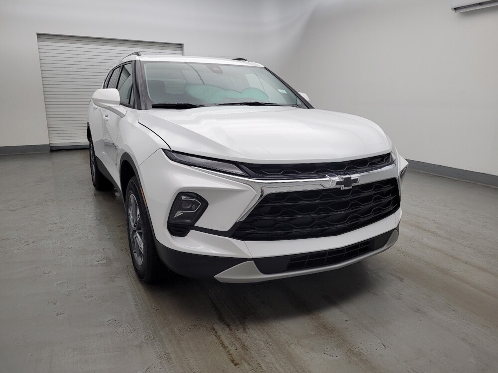 2024 Chevrolet Blazer in Cincinnati, OH 45255 - 18119159 14