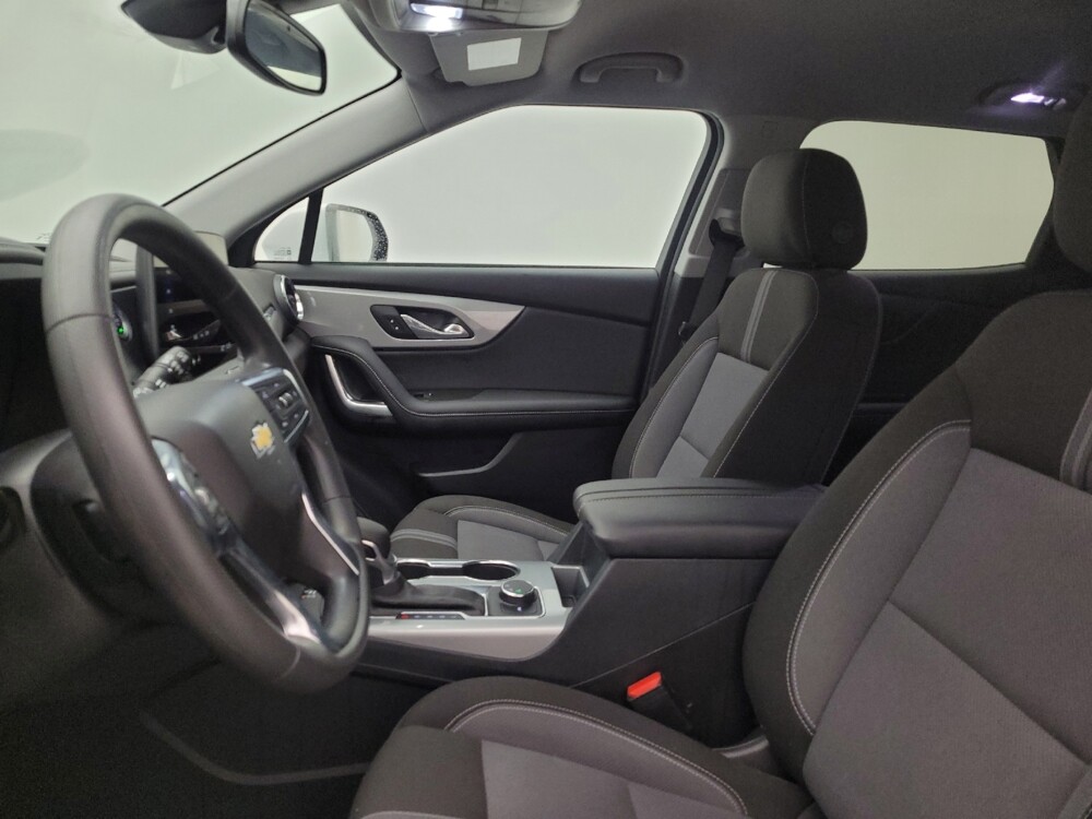 2024 Chevrolet Blazer in Cincinnati, OH 45255 - 18119159 17