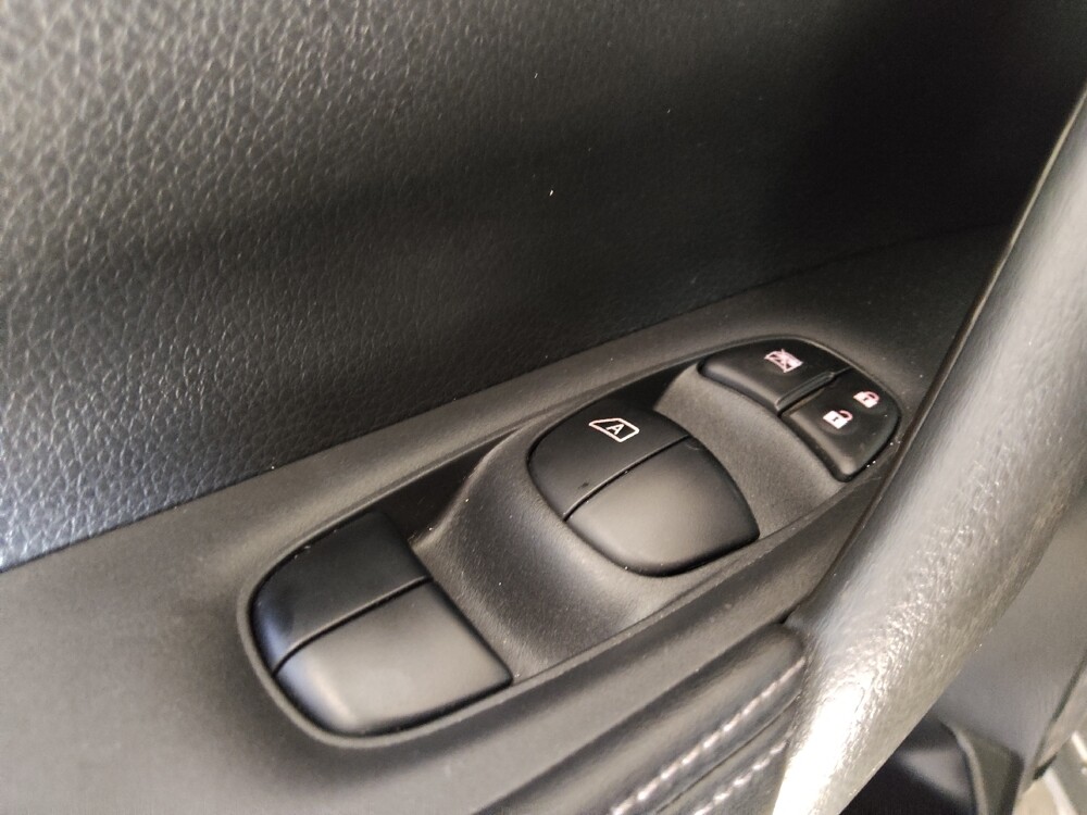 2017 Nissan Rogue in Lakeland, FL 33815 - 18119169 27