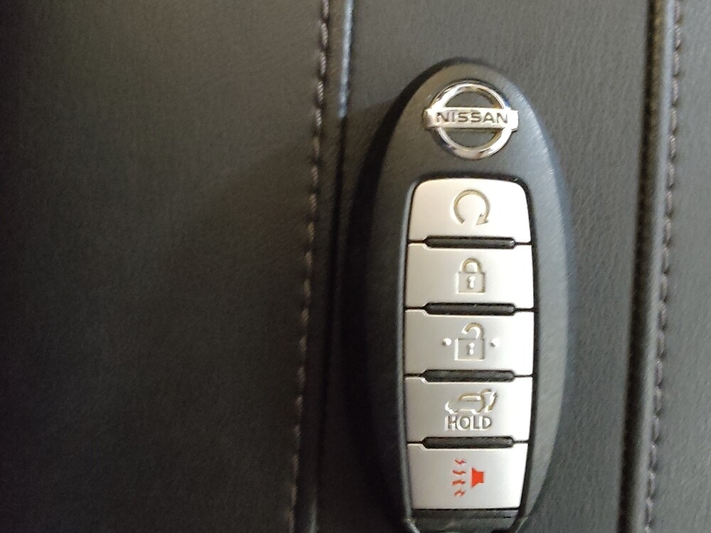 2017 Nissan Rogue in Lakeland, FL 33815 - 18119169 32