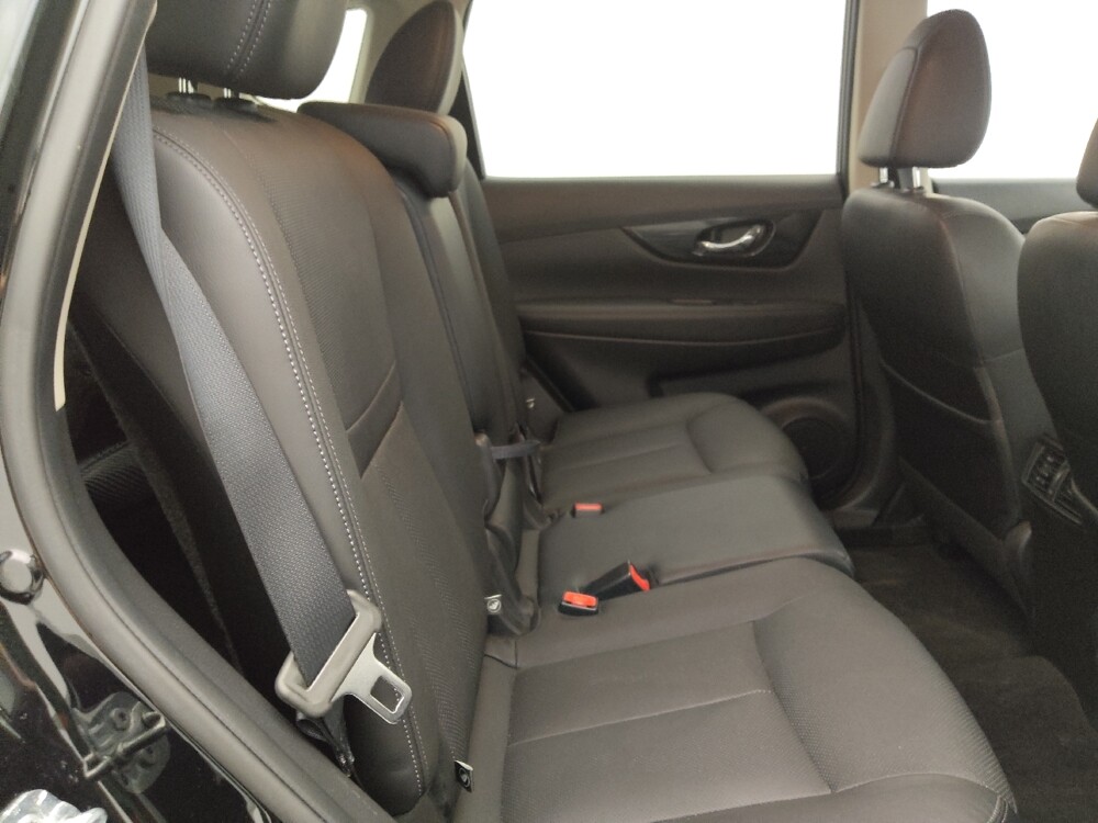 2017 Nissan Rogue in Lakeland, FL 33815 - 18119169 19