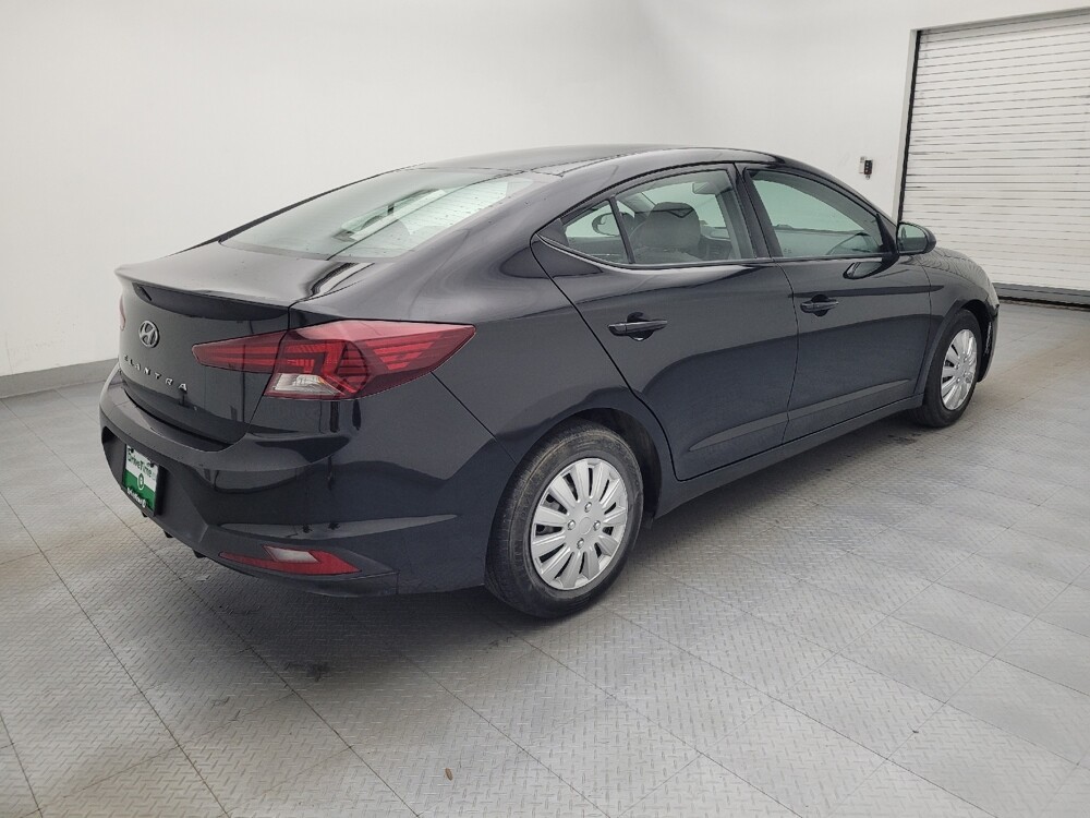 2020 Hyundai Elantra in Raleigh, NC 27604 - 18119174 10