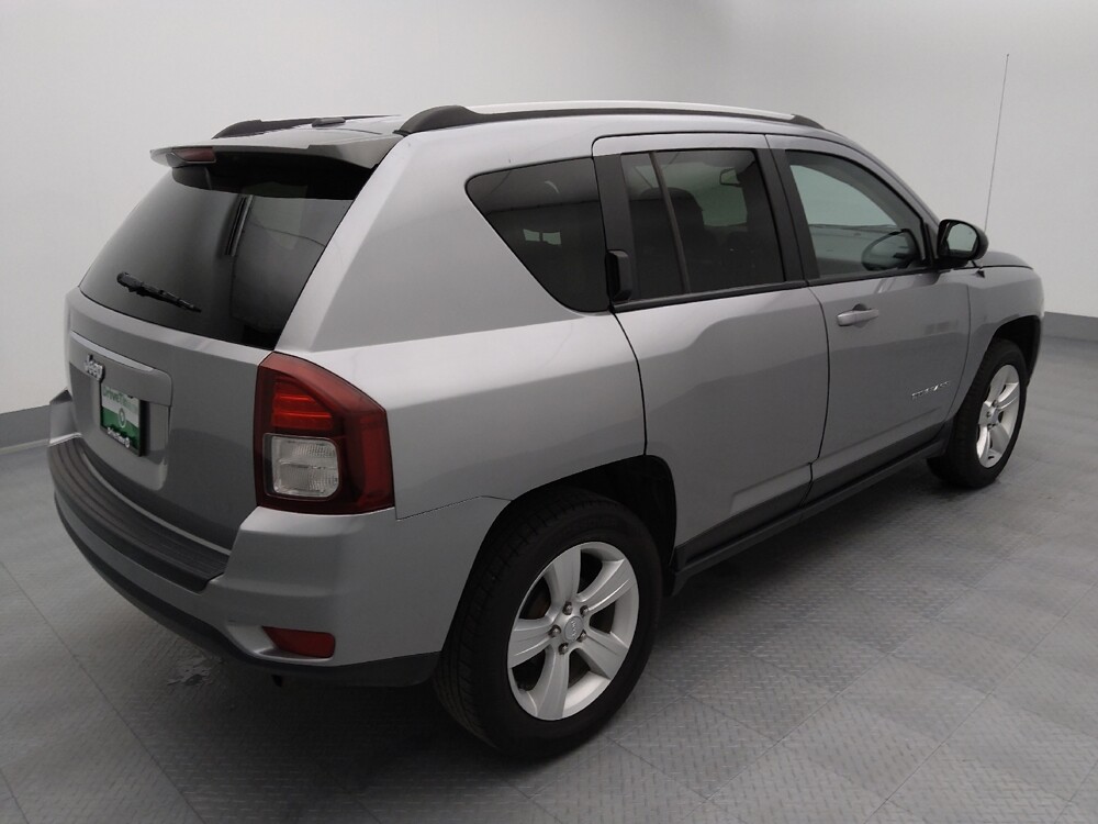 2017 Jeep Compass in Independence, MO 64055 - 18119178 10