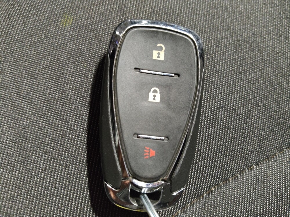 2019 Chevrolet Equinox in Lubbock, TX 79424 - 18119182 32