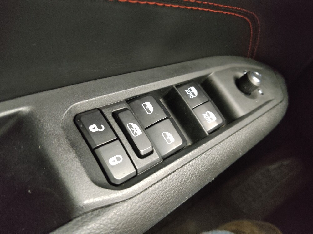 2022 Jeep Compass in St. Louis, MO 63136 - 18119184 27