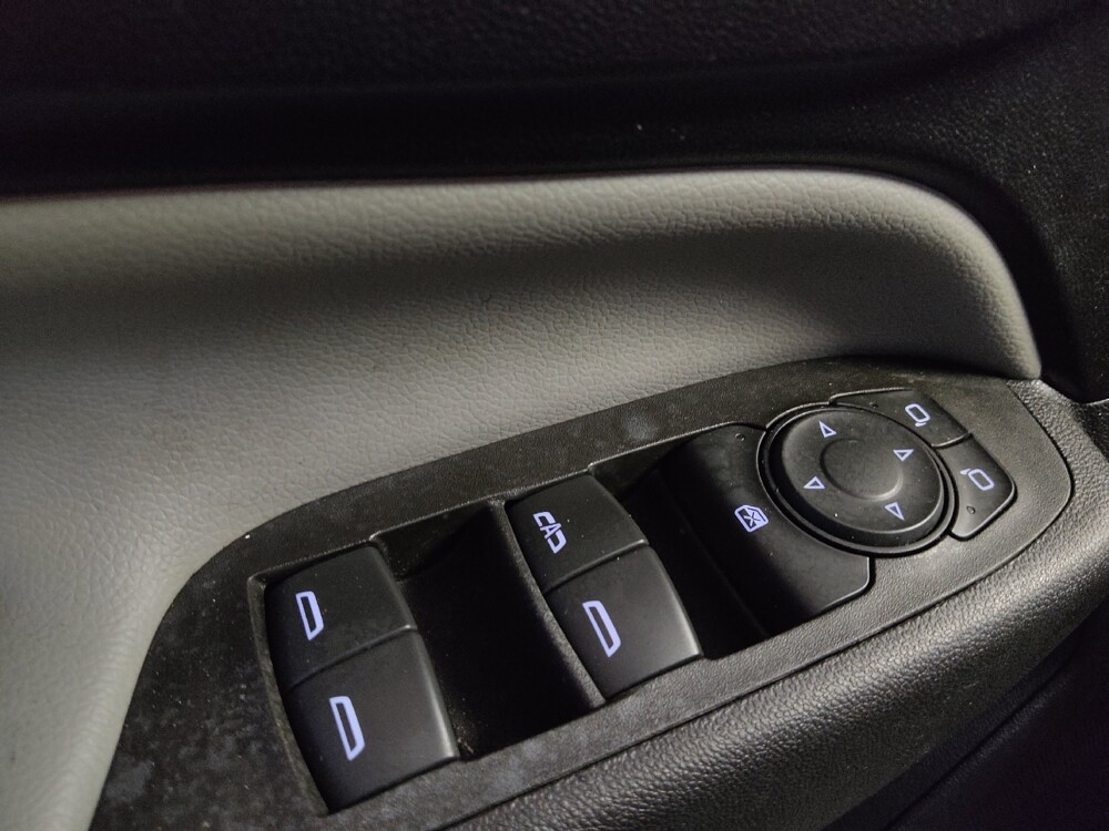 2020 Chevrolet Equinox in Conway, SC 29526 - 18119188 27