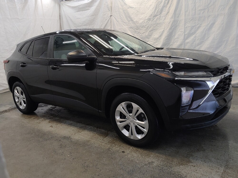 2025 Chevrolet Trax in Fairfield, OH 45014 - 18119209 11