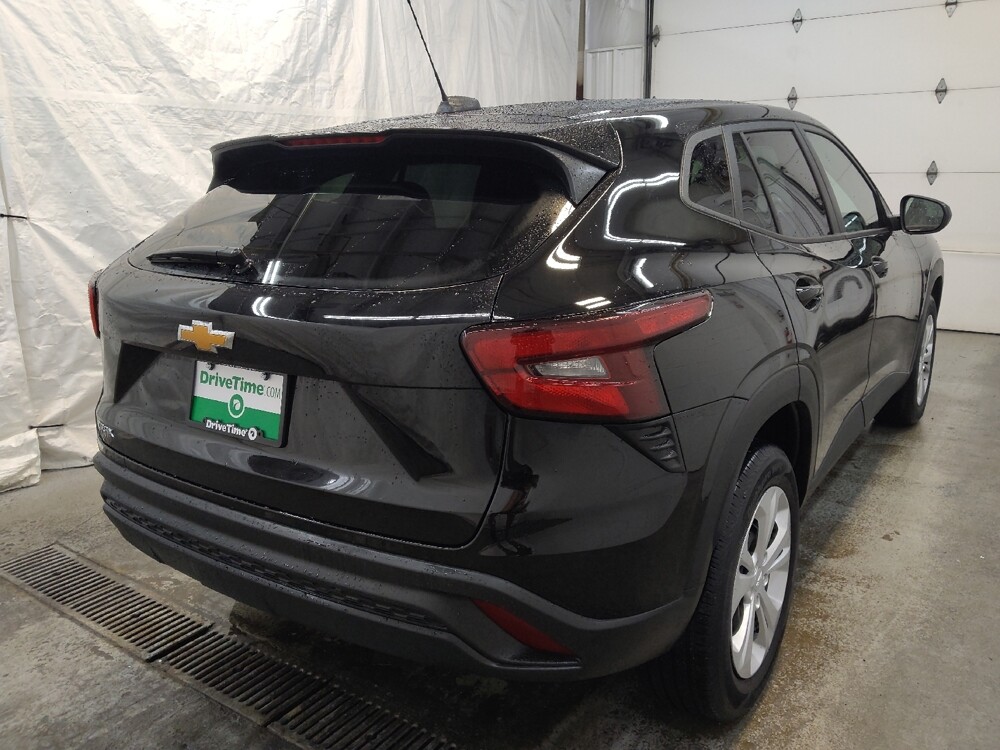 2025 Chevrolet Trax in Fairfield, OH 45014 - 18119209 9