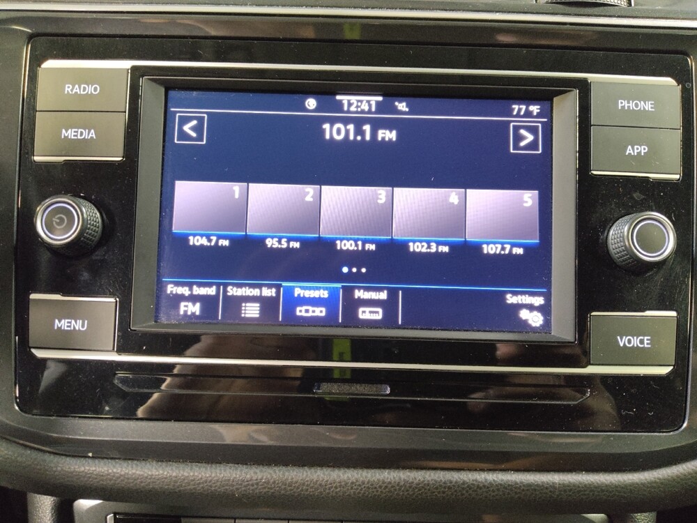 2020 Volkswagen Tiguan in Clearwater, FL 33764 - 18119215 25