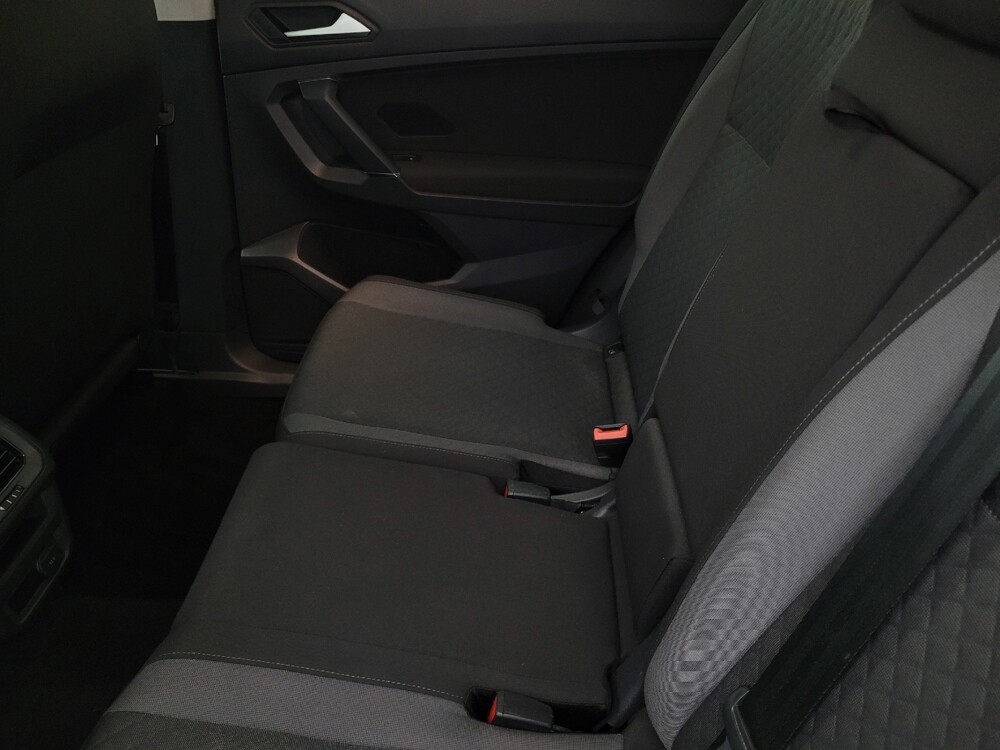 2020 Volkswagen Tiguan in Clearwater, FL 33764 - 18119215 18