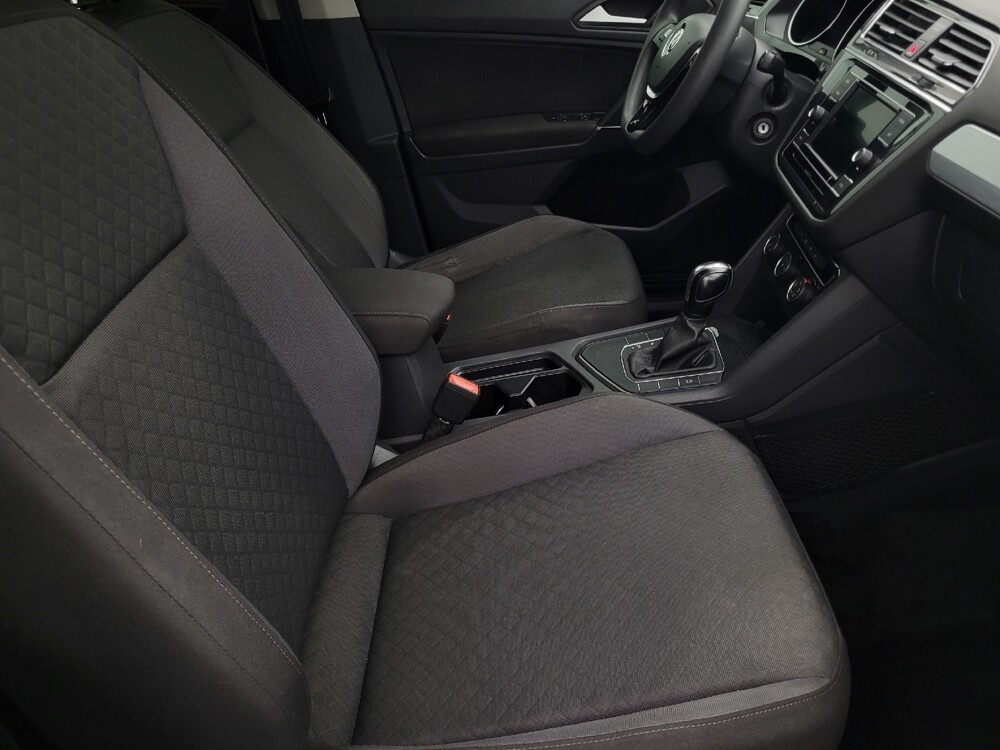 2020 Volkswagen Tiguan in Clearwater, FL 33764 - 18119215 21