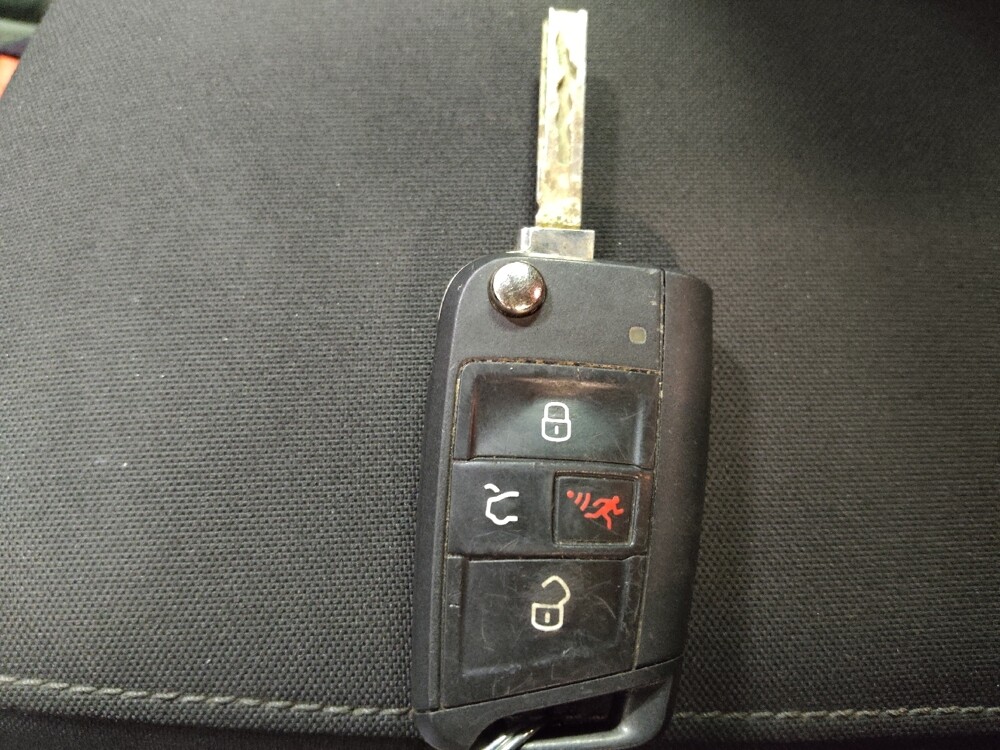 2020 Volkswagen Tiguan in Clearwater, FL 33764 - 18119215 32