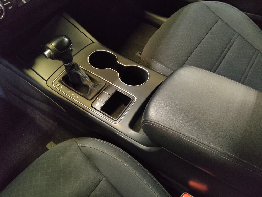 2018 Kia Sorento in Jacksonville, FL 32210 - 18119234 26