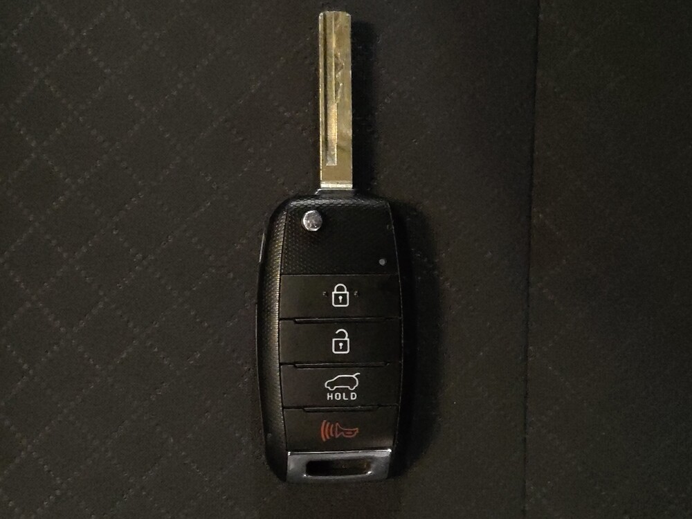 2018 Kia Sorento in Jacksonville, FL 32210 - 18119234 32