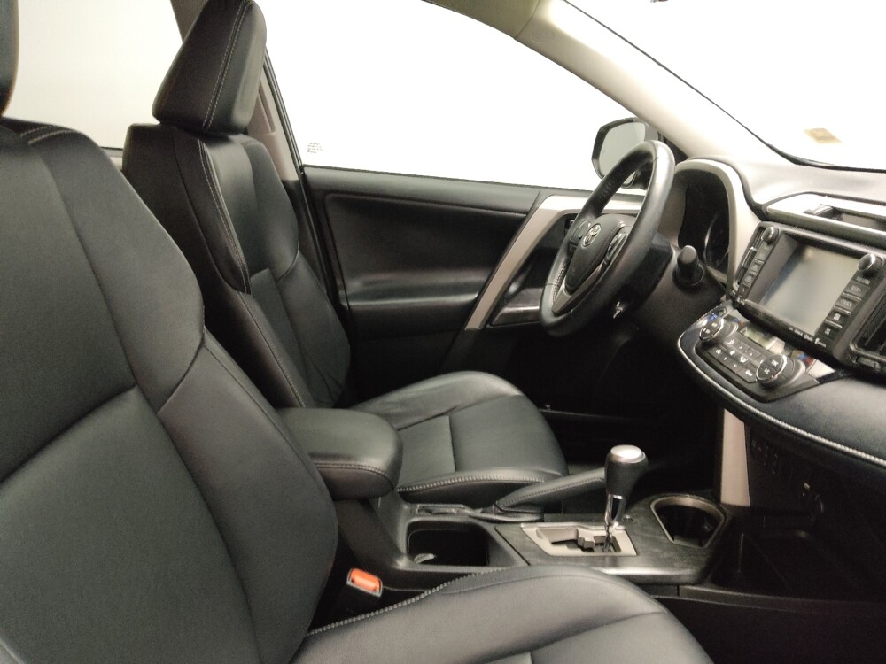 2018 Toyota RAV4 in Fort Worth, TX 76116 - 18119235 21