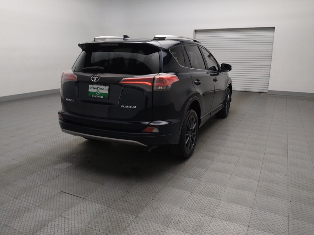 2018 Toyota RAV4 in Fort Worth, TX 76116 - 18119235 9