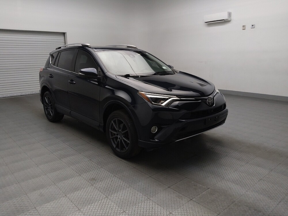 2018 Toyota RAV4 in Fort Worth, TX 76116 - 18119235 13