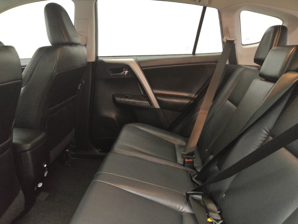 2018 Toyota RAV4 in Fort Worth, TX 76116 - 18119235 18