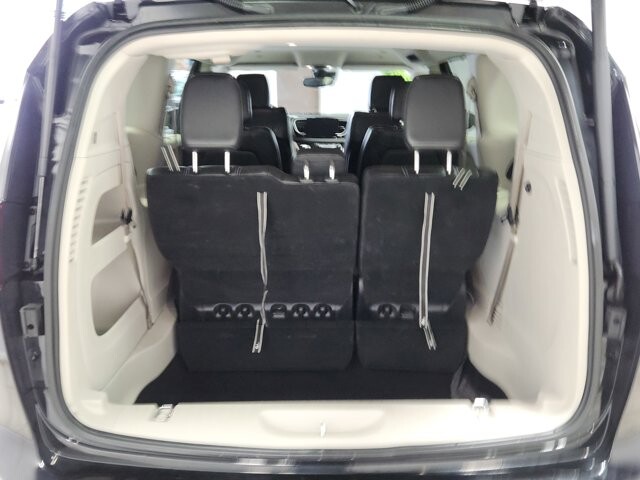 2024 Chrysler Pacifica in Cinnaminson, NJ 08077 - 18119244 14